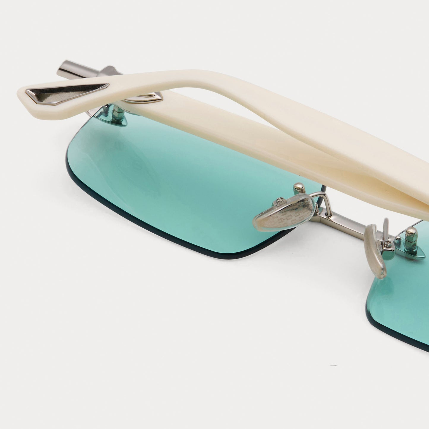 CRYSTAL IVORY JAVELIN