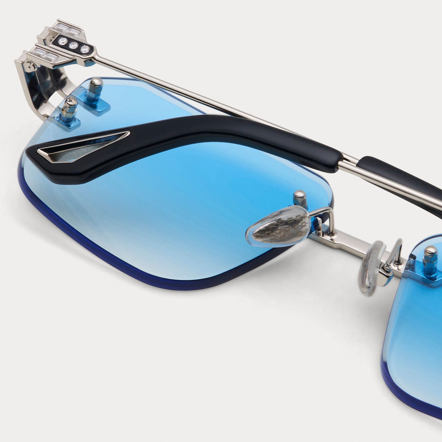 BLUE TINT MERCENARY
