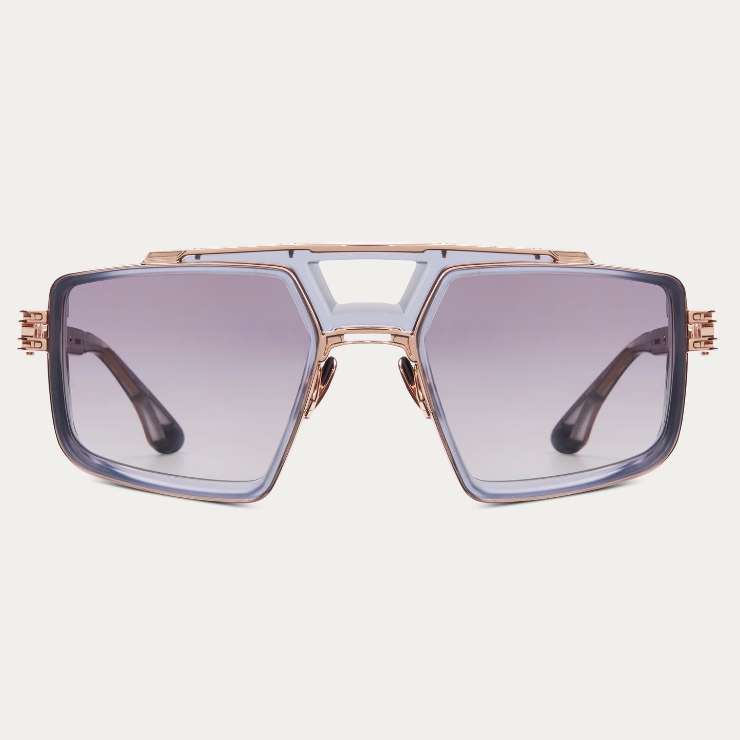 ROSE SMOKE SKYMASTER