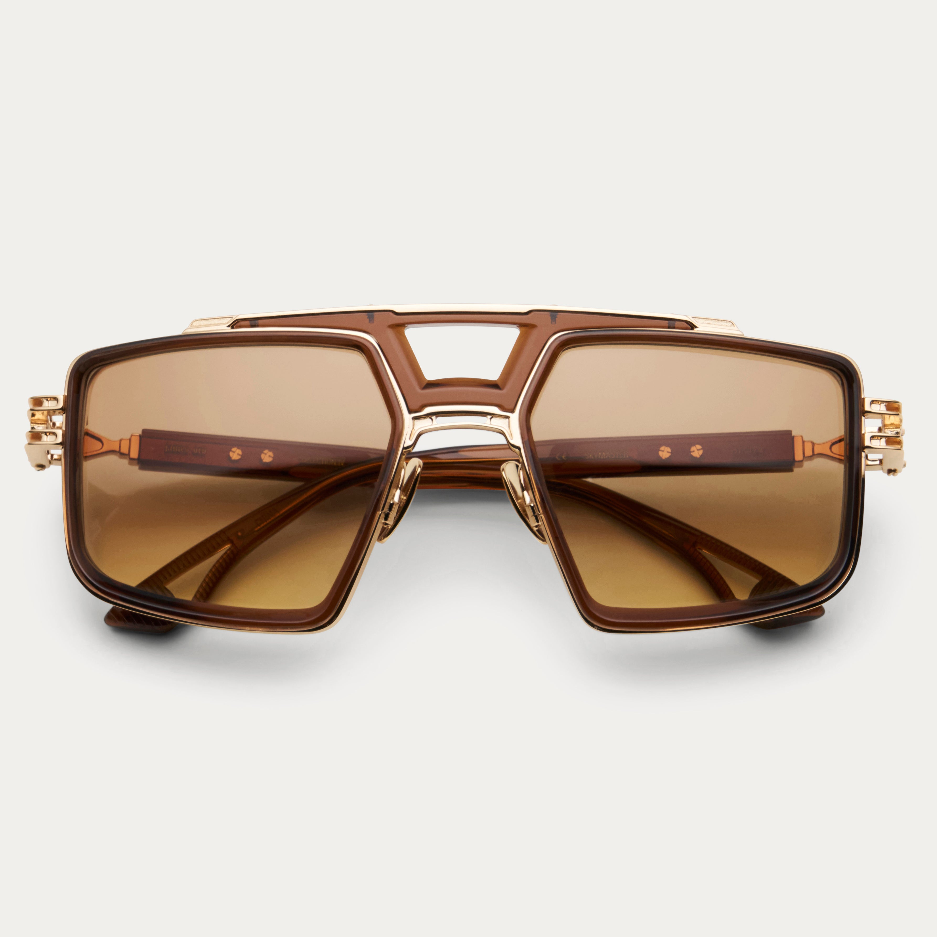 RESERVE SKYMASTER – JAMES ORO