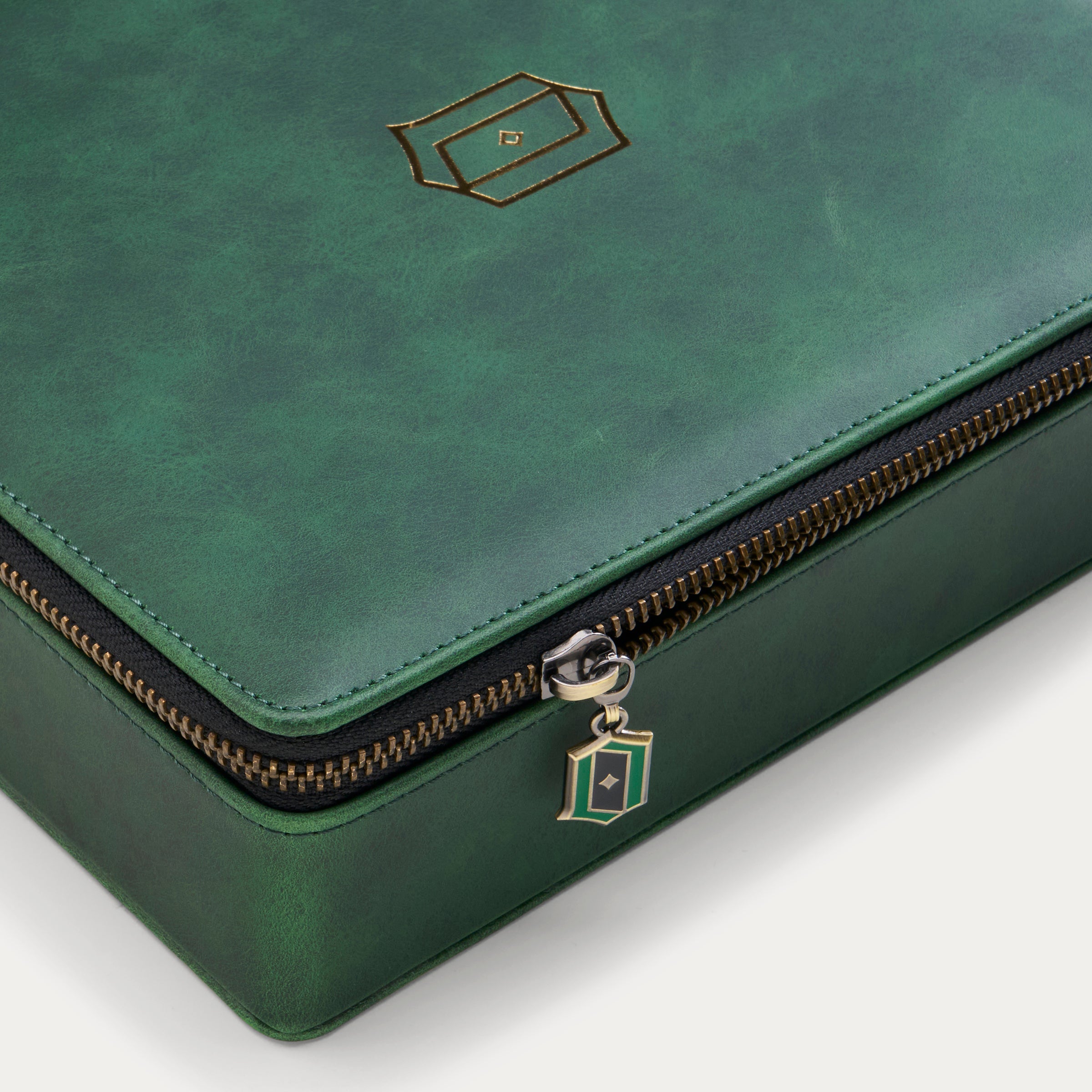 COLLECTORS CASE | DARK GREEN LEATHER – JAMES ORO