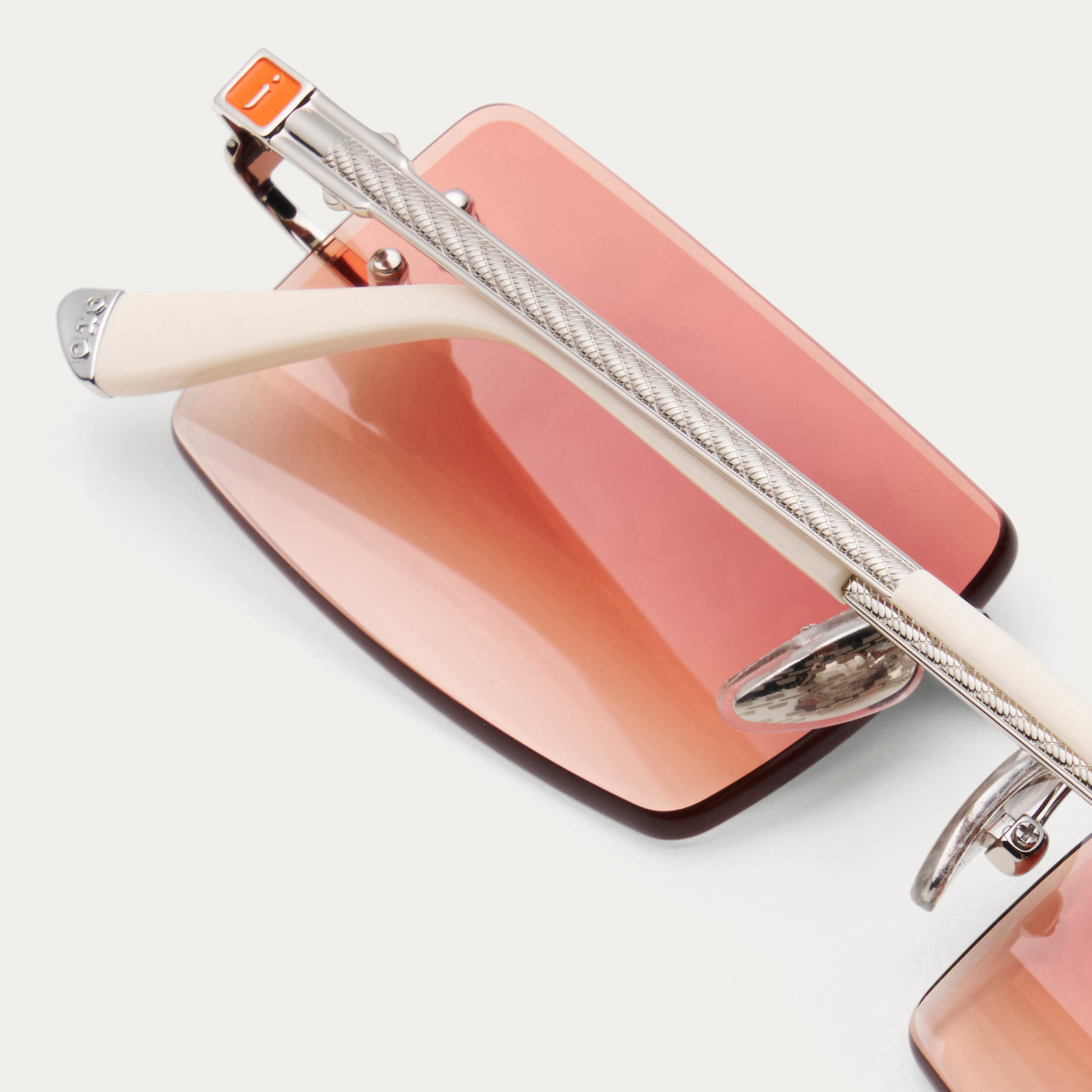 SUNSET SILVER AUTHENTIC II – JAMES ORO