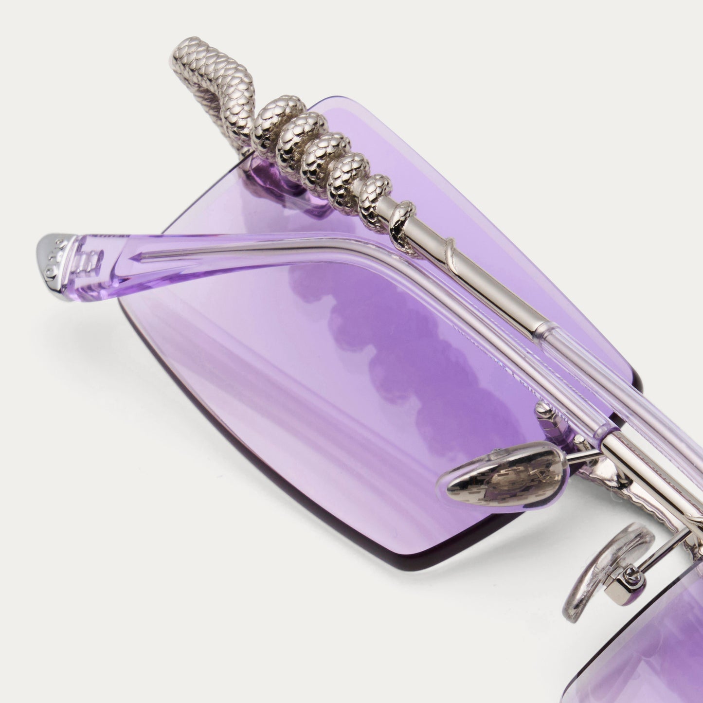 LAVENDER SILVER SERPENT AUTHENTIC