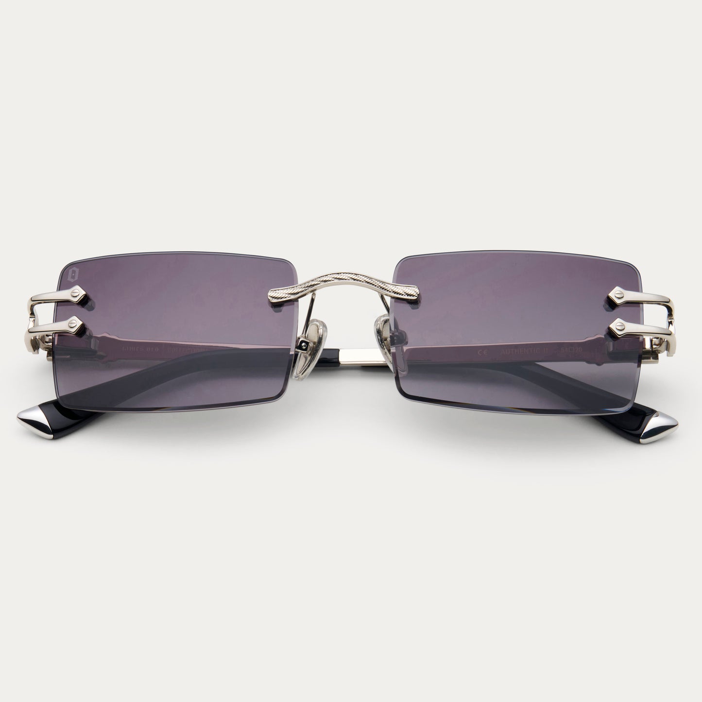 BLACK TINT SILVER AUTHENTIC II