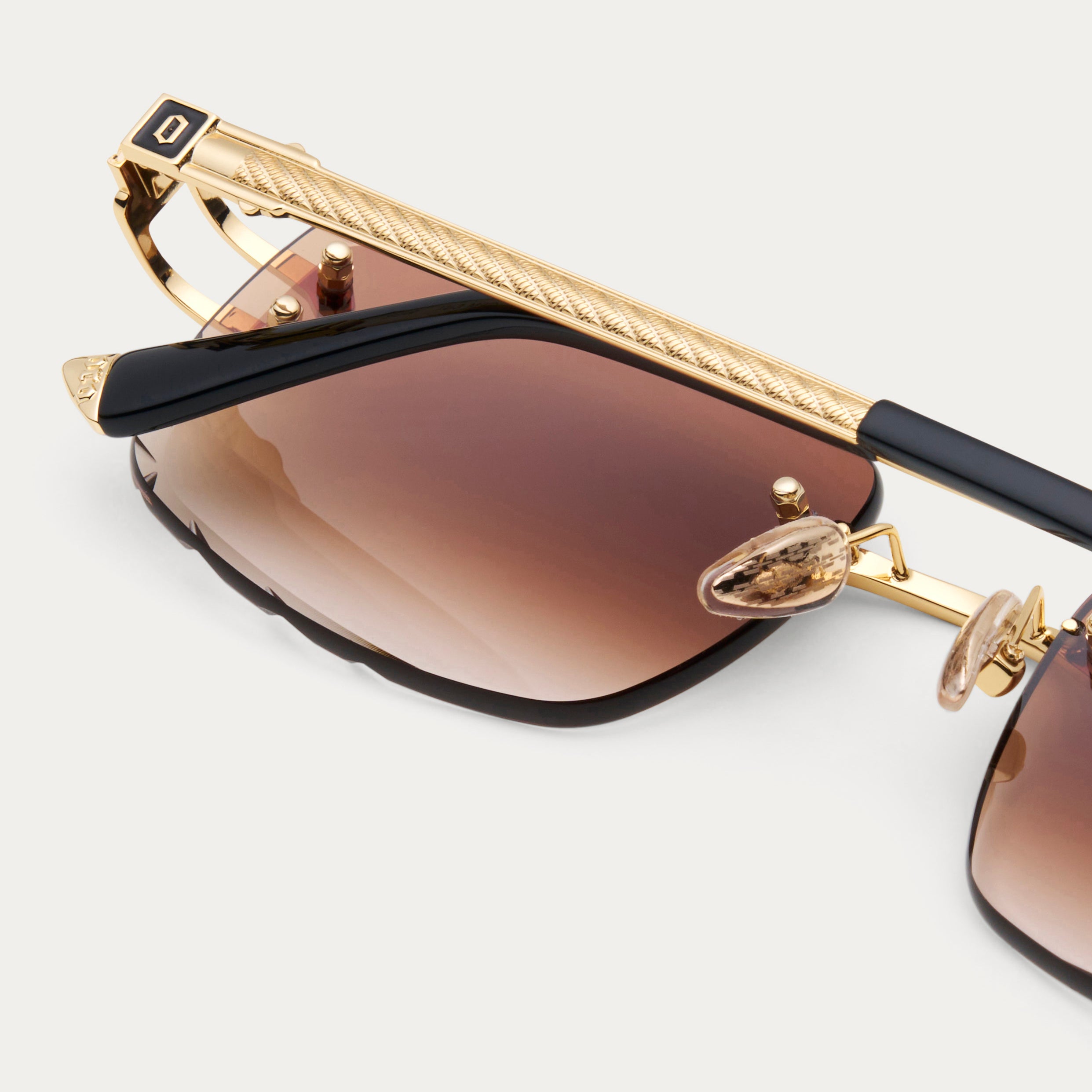 BROWN TINT SIGNATURE GEM CUT – JAMES ORO
