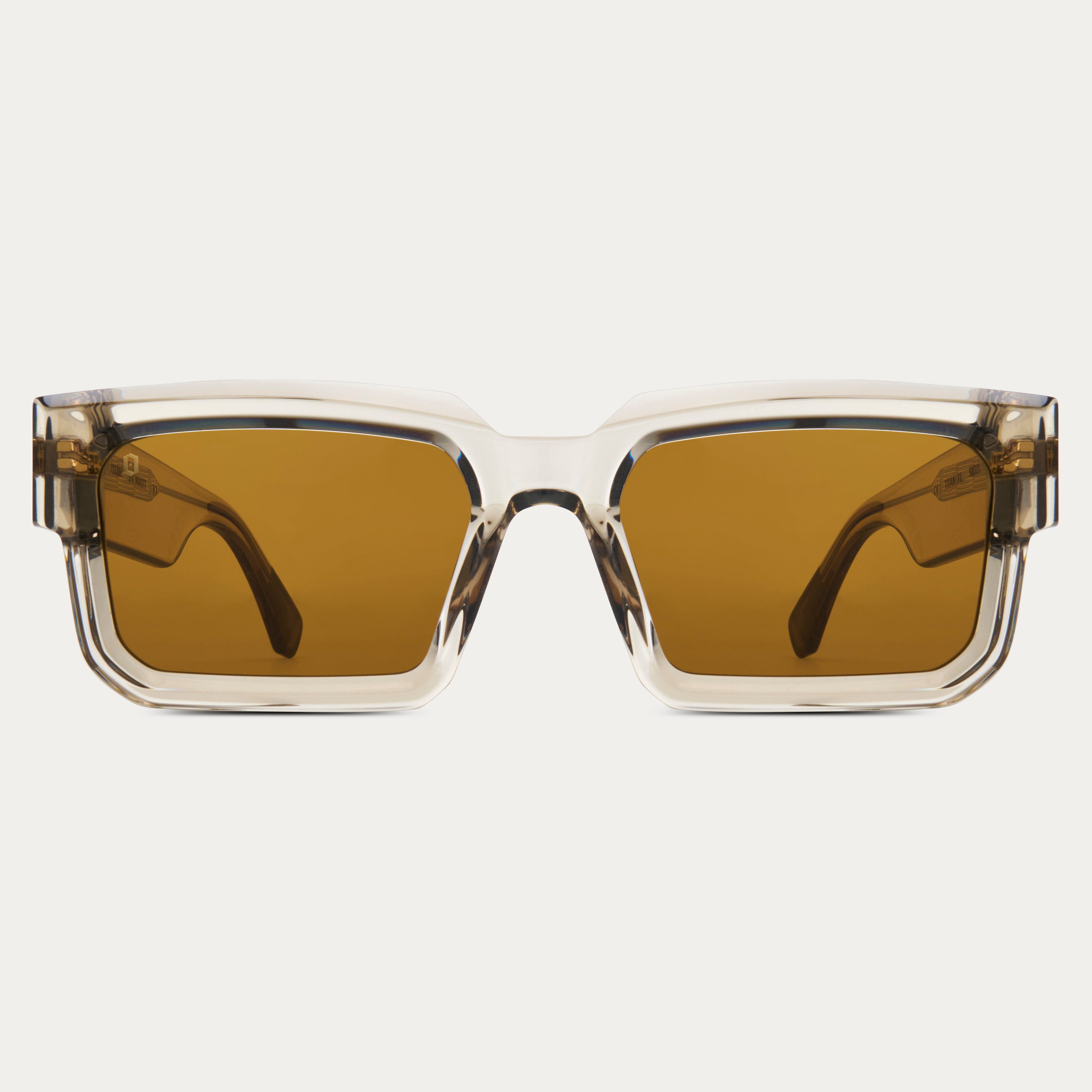 CHAMPAGNE TITAN XL – JAMES ORO