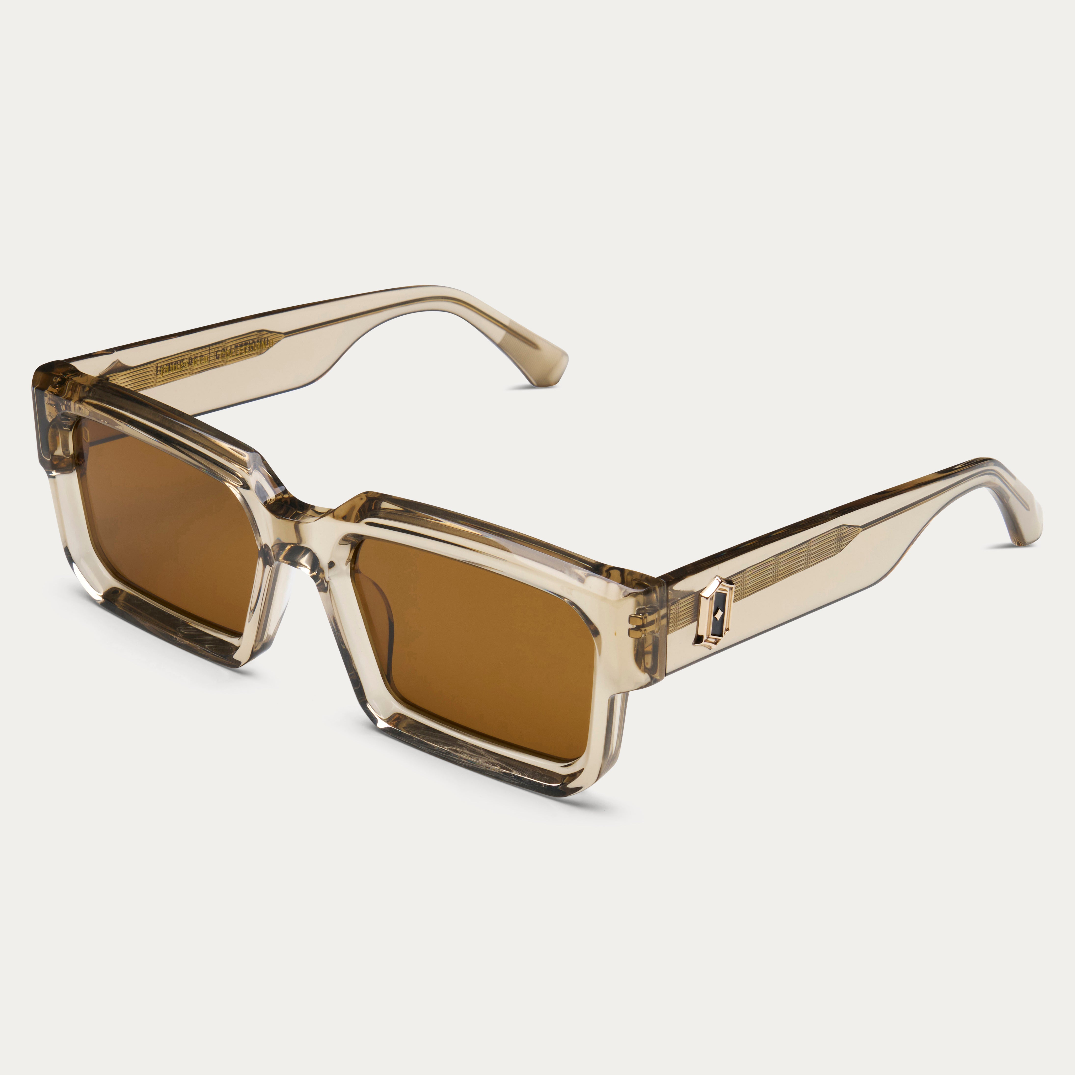 CHAMPAGNE TITAN XL – JAMES ORO