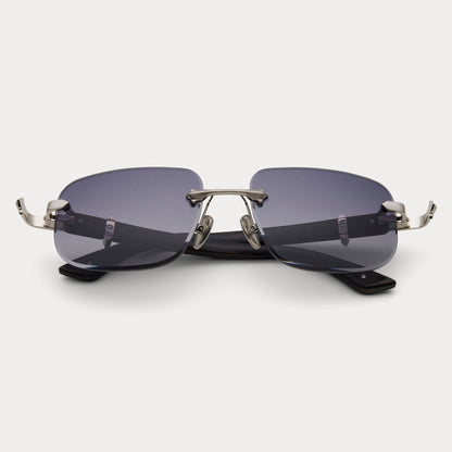 BLACK TINT SILVER CONSIGLIERE