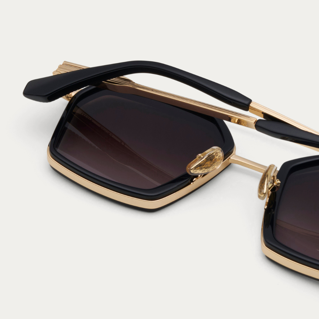 BLACK CRUISE – JAMES ORO BLACK CRUISE – JAMES ORO