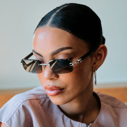 BLACK SILVER HYDRA GEM CUT