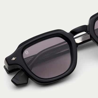 BLACK TINT ATTACHÉ