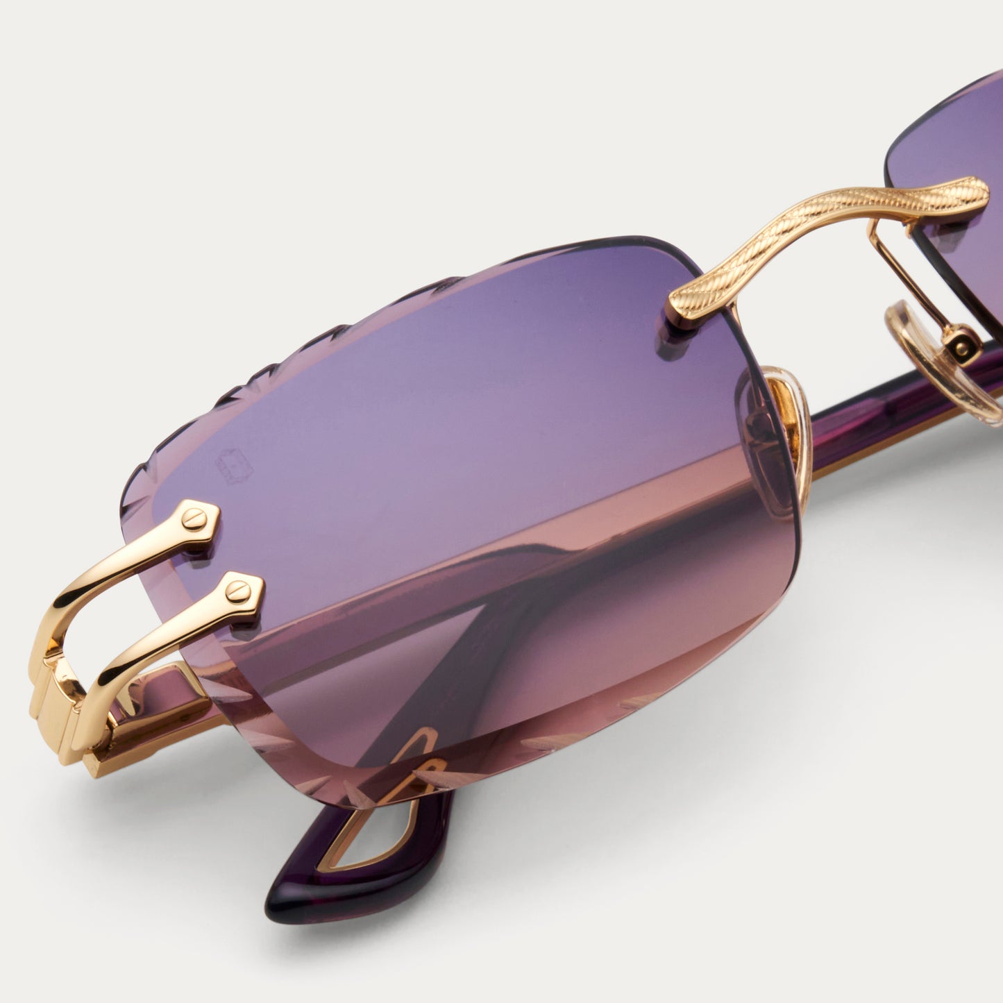 DUSK SIGNATURE GEM CUT