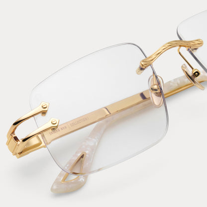CLEAR PEARL PATRON