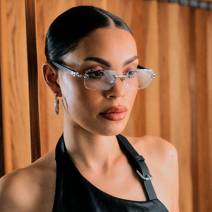 CLEAR SILVER HYDRA GEM CUT