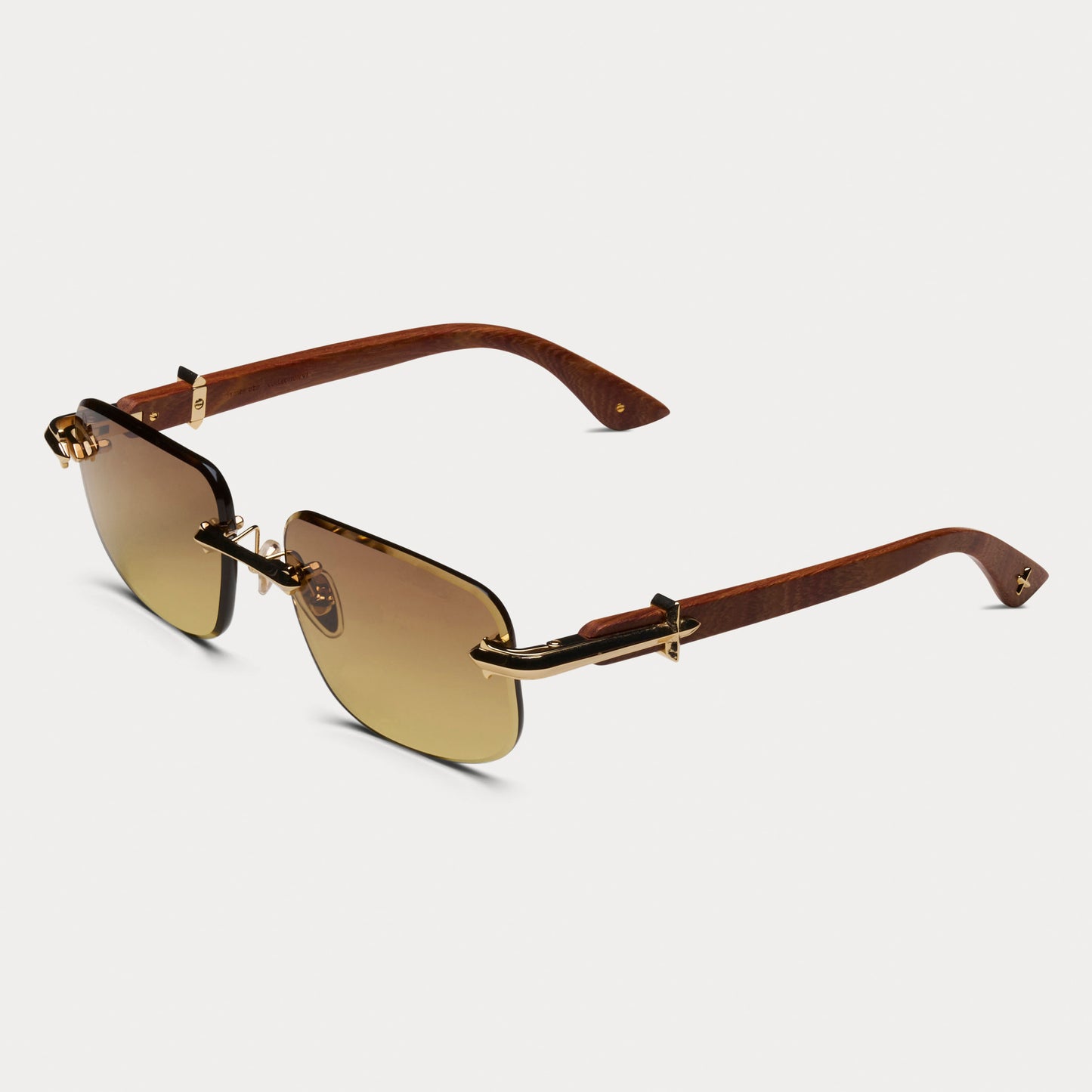 BROWN TINT CONSIGLIERE