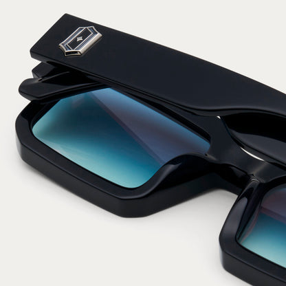 DARK BLUE FLASH TITAN