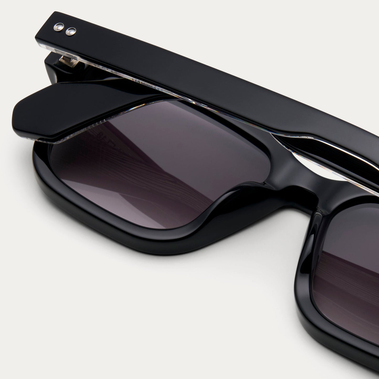 BLACK TINT MARSHALL