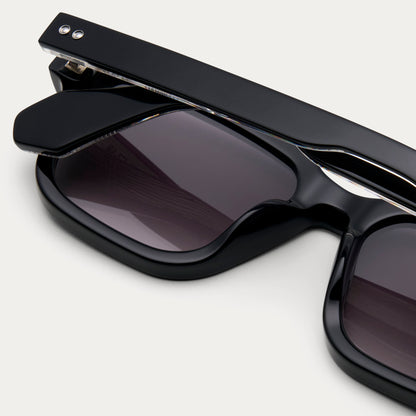 BLACK TINT MARSHALL