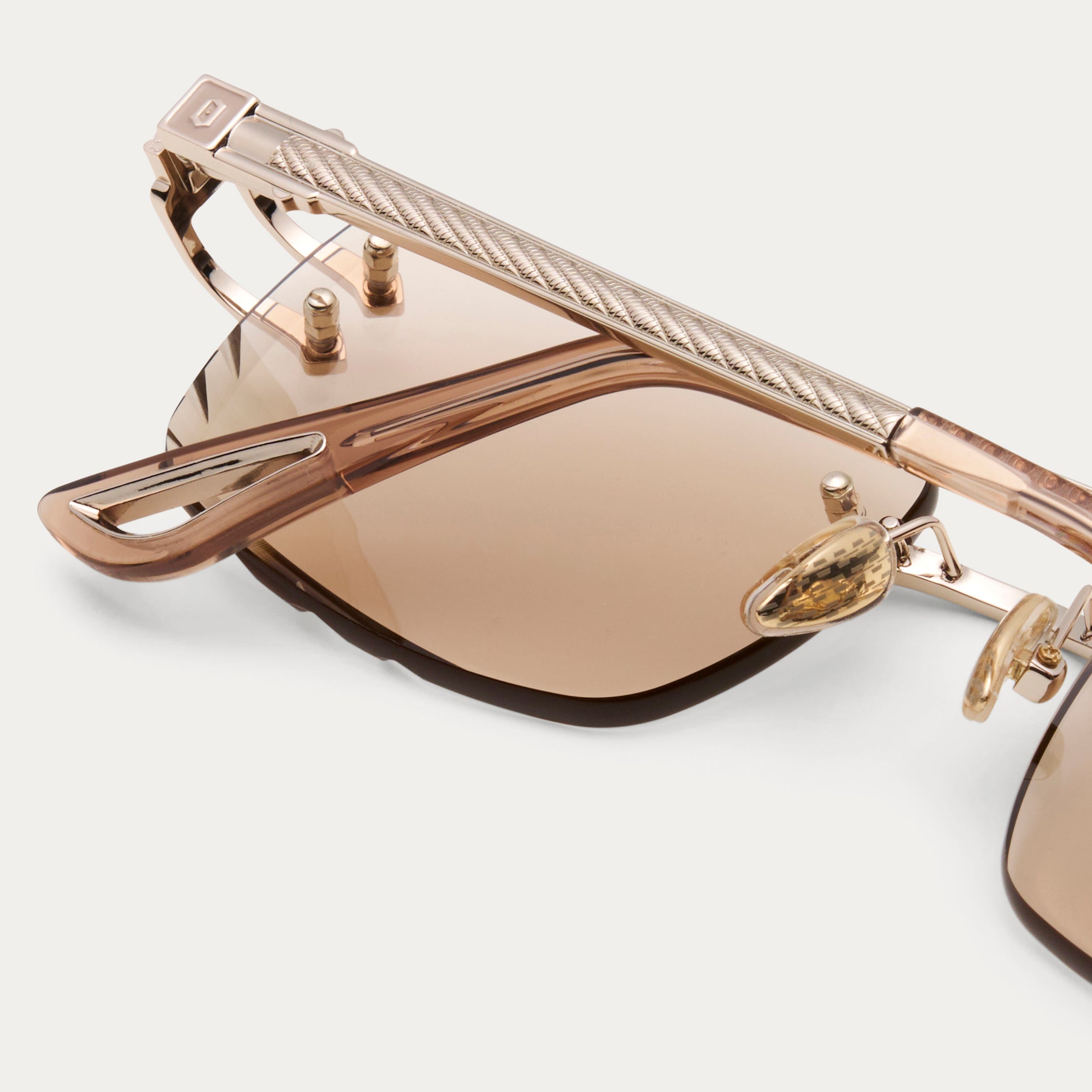 SAND SIGNATURE GEM CUT – JAMES ORO