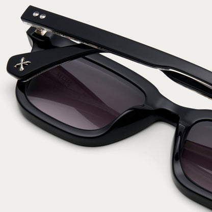 BLACK TINT SPECTRE