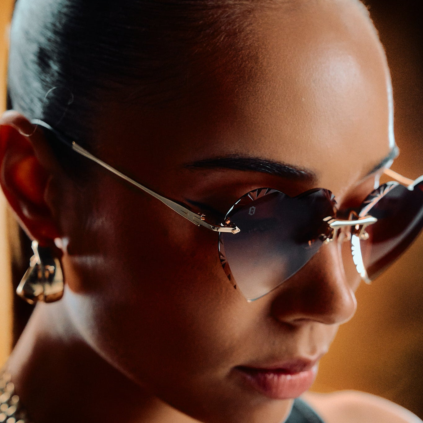 BROWN TINT SIREN LUST