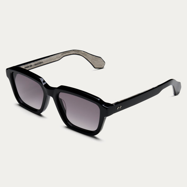 BLACK TINT MARSHALL
