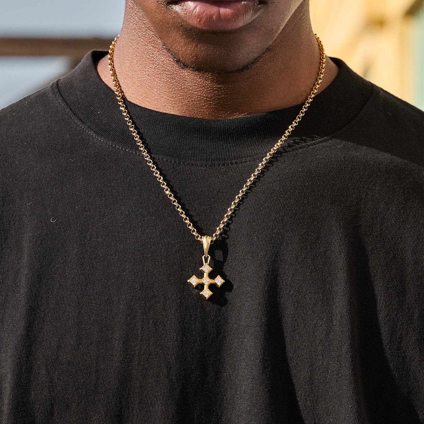 GOLD SISTINE PENDANT