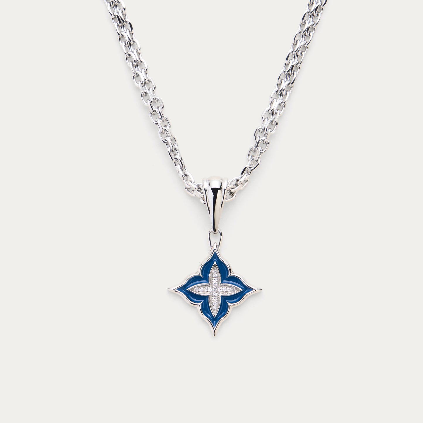 SILVER BLOOM PENDANT
