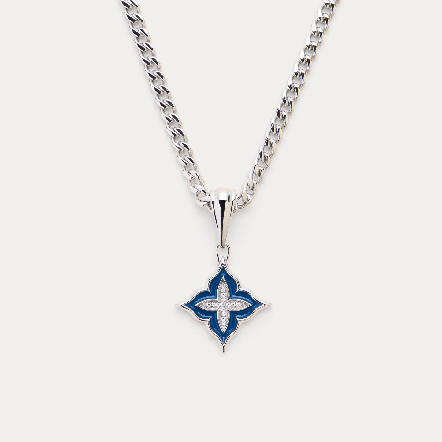 SILVER BLOOM PENDANT
