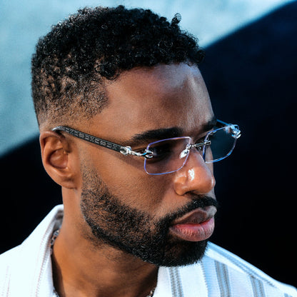 CLEAR SILVER HYDRA GEM CUT