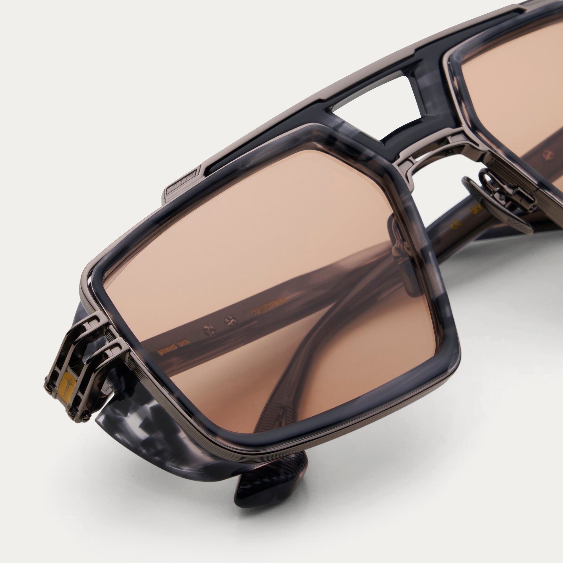 sand storm goggles SANDSTORM SKYMASTER – JAMES ORO