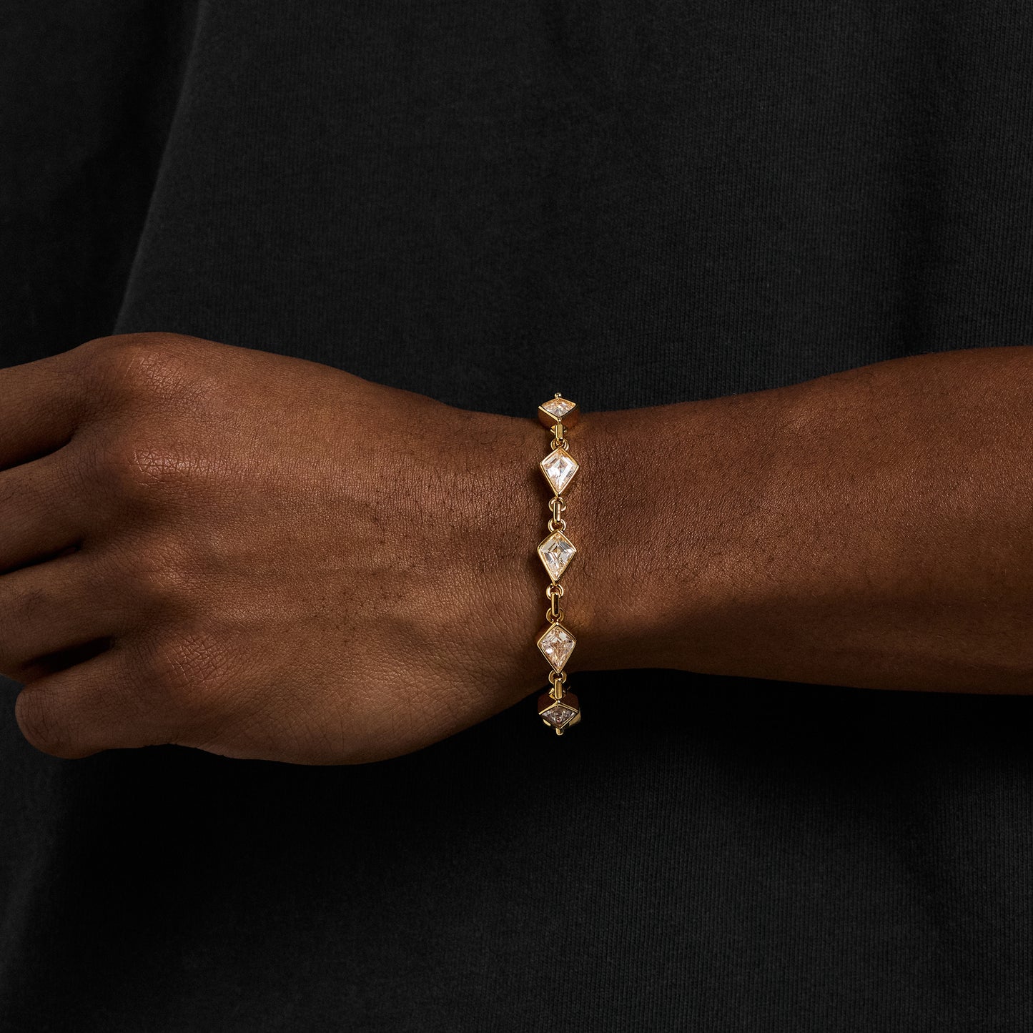 GOLD SHARD BRACELET