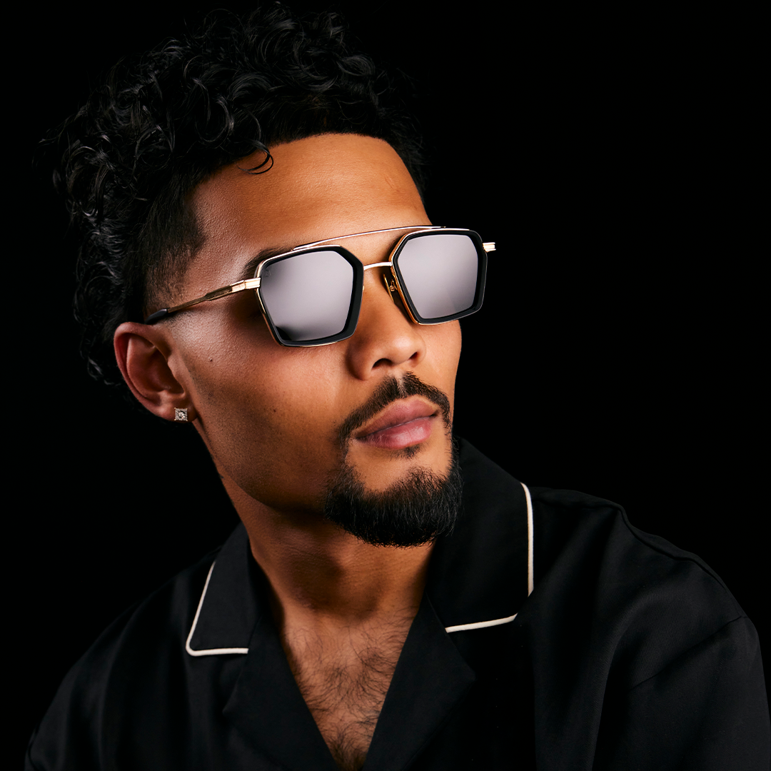 BLACK CRUISE – JAMES ORO BLACK CRUISE – JAMES ORO