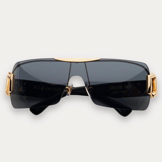BLACK TINT V.I.P